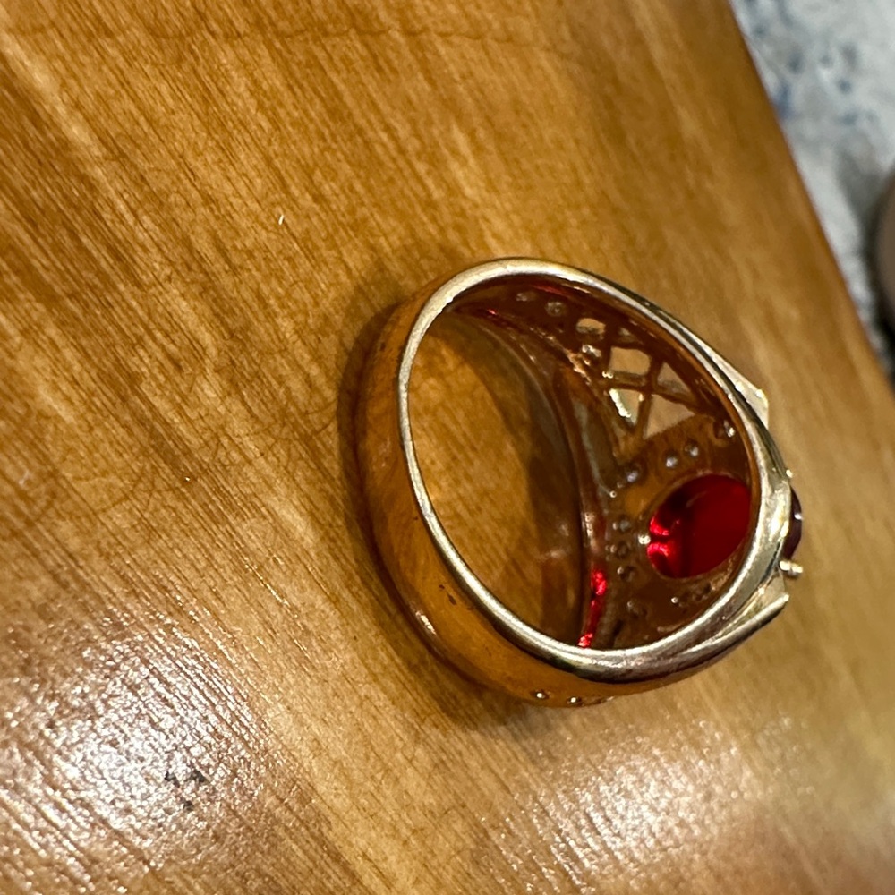 Men’s Gold Diamond Pave Ring with Red Gemstone size 10.5 11 - Picture 2 of 4